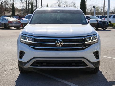 Used 2021 Volkswagen Atlas SEL Premium image 2