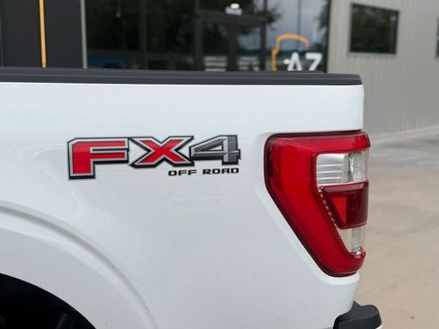 Used 2022 Ford F150 Lariat w/ Equipment Group 502A High AWD/4WD image 14