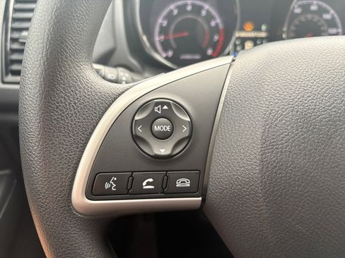 Used 2020 Mitsubishi Outlander Sport ES FWD image 15