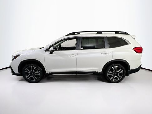 Used 2023 Subaru Ascent Limited AWD/4WD image 8