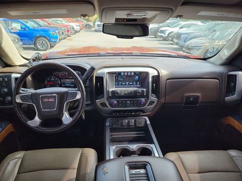 Used 2018 GMC Sierra 1500 SLT image 22