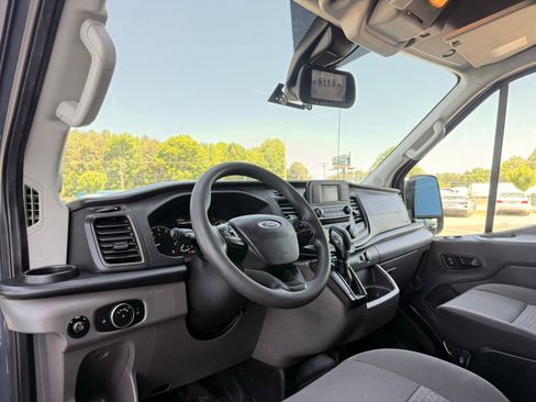 Used 2020 Ford Transit 250 148 High Roof Extended RWD image 16