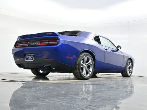 Used 2021 Dodge Challenger R/T image 43
