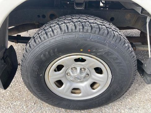 Used 2019 Nissan Frontier S image 14