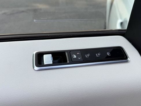 Used 2021 Land Rover Range Rover Westminster Edition AWD/4WD image 31