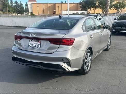 Certified 2023 Kia Forte LXS w/ LXS Technology Package image 6