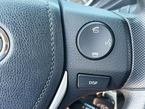 Used 2014 Toyota Corolla LE FWD image 17