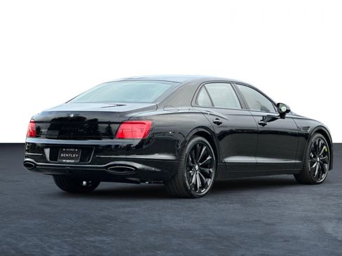 New 2026 Bentley Flying Spur Plug-In Hybrid AWD/4WD image 7