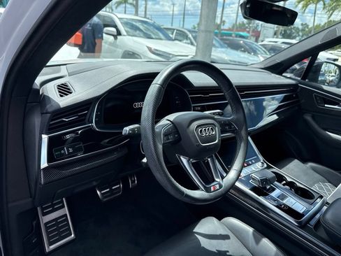 Used 2023 Audi SQ7 Prestige w/ Prestige Package AWD/4WD image 7