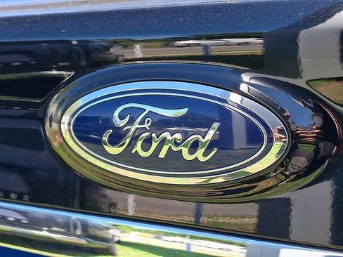 Used 2020 Ford Edge SEL w/ Convenience Package AWD/4WD image 29