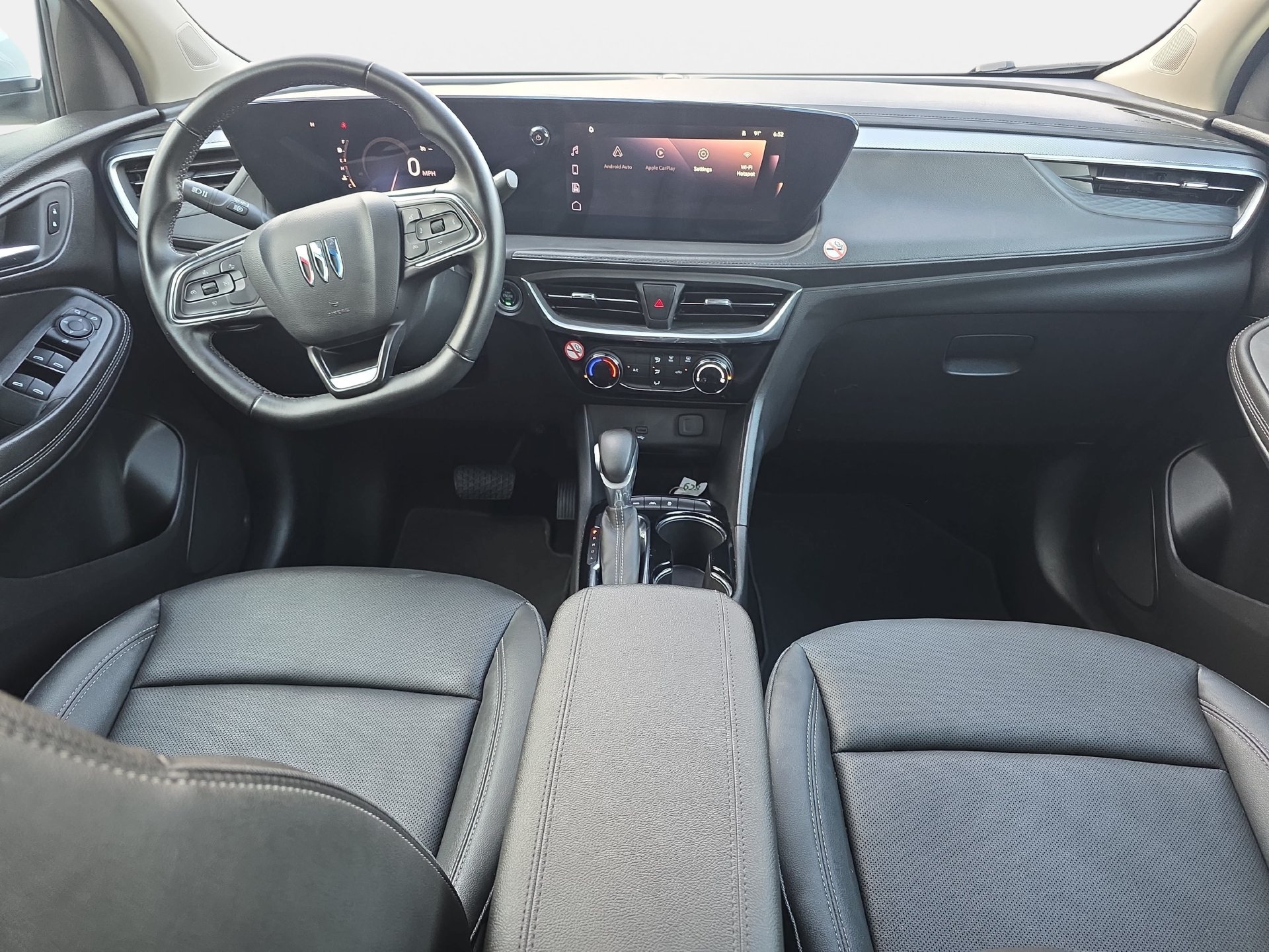 Used 2024 Buick Encore GX Sport Touring AWD/4WD image 9