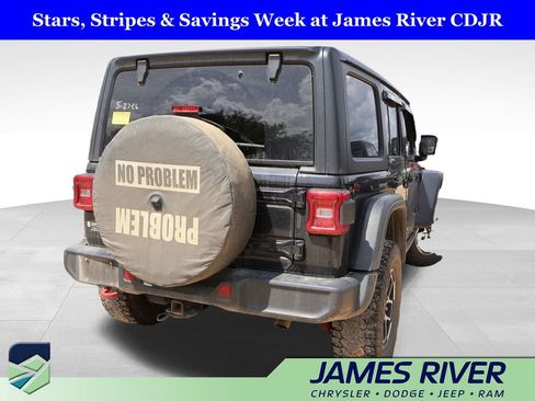 Used 2024 Jeep Wrangler Unlimited Rubicon w/ Technology Group AWD/4WD image 8