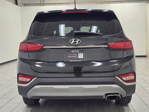 Used 2019 Hyundai Santa Fe SE w/ Cargo Package image 12