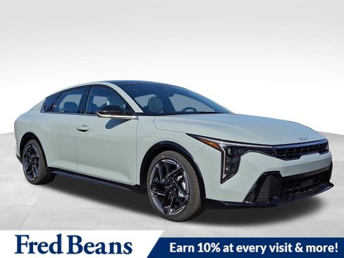 New 2026 Kia K4 GT-Line w/ GT-Line Premium Package image 1