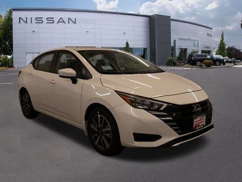 New 2025 Nissan Versa SV w/ Trunk Package image 1