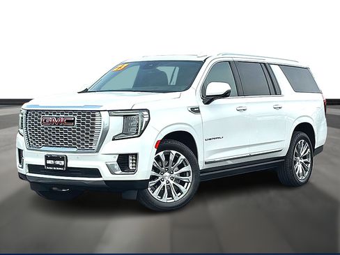 Used 2023 GMC Yukon XL Denali image 1