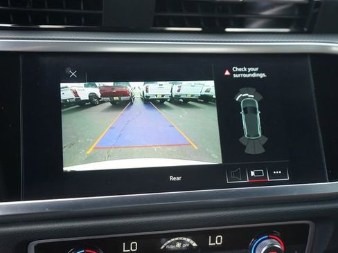 Used 2020 Audi Q3 2.0T Premium AWD/4WD image 28