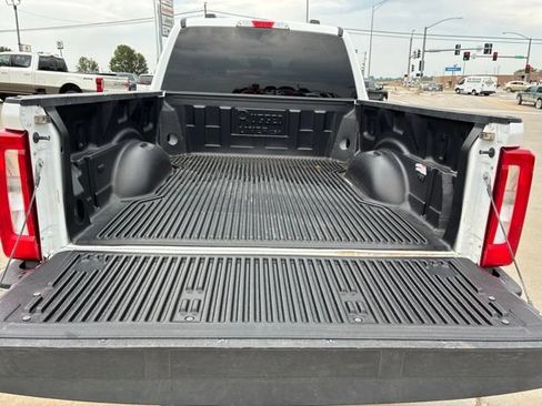 Used 2024 Ford F250 XLT w/ FX4 Off-Road Package AWD/4WD image 19