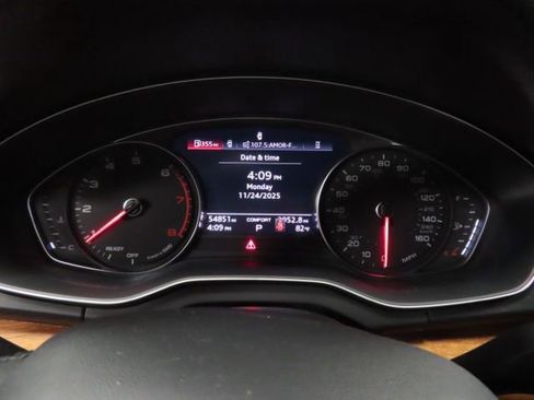 Used 2022 Audi Q5 2.0T Premium image 22