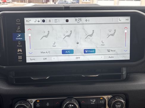 New 2026 Jeep Gladiator Sport image 19