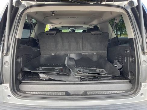 Used 2015 GMC Yukon XL SLT AWD/4WD image 18