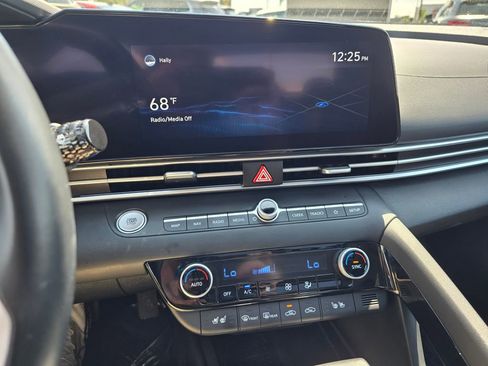 Used 2022 Hyundai Elantra Limited w/ Cargo Package image 26