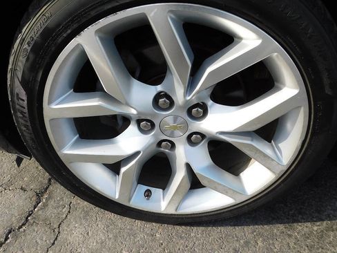 Used 2019 Chevrolet Impala Premier FWD image 44