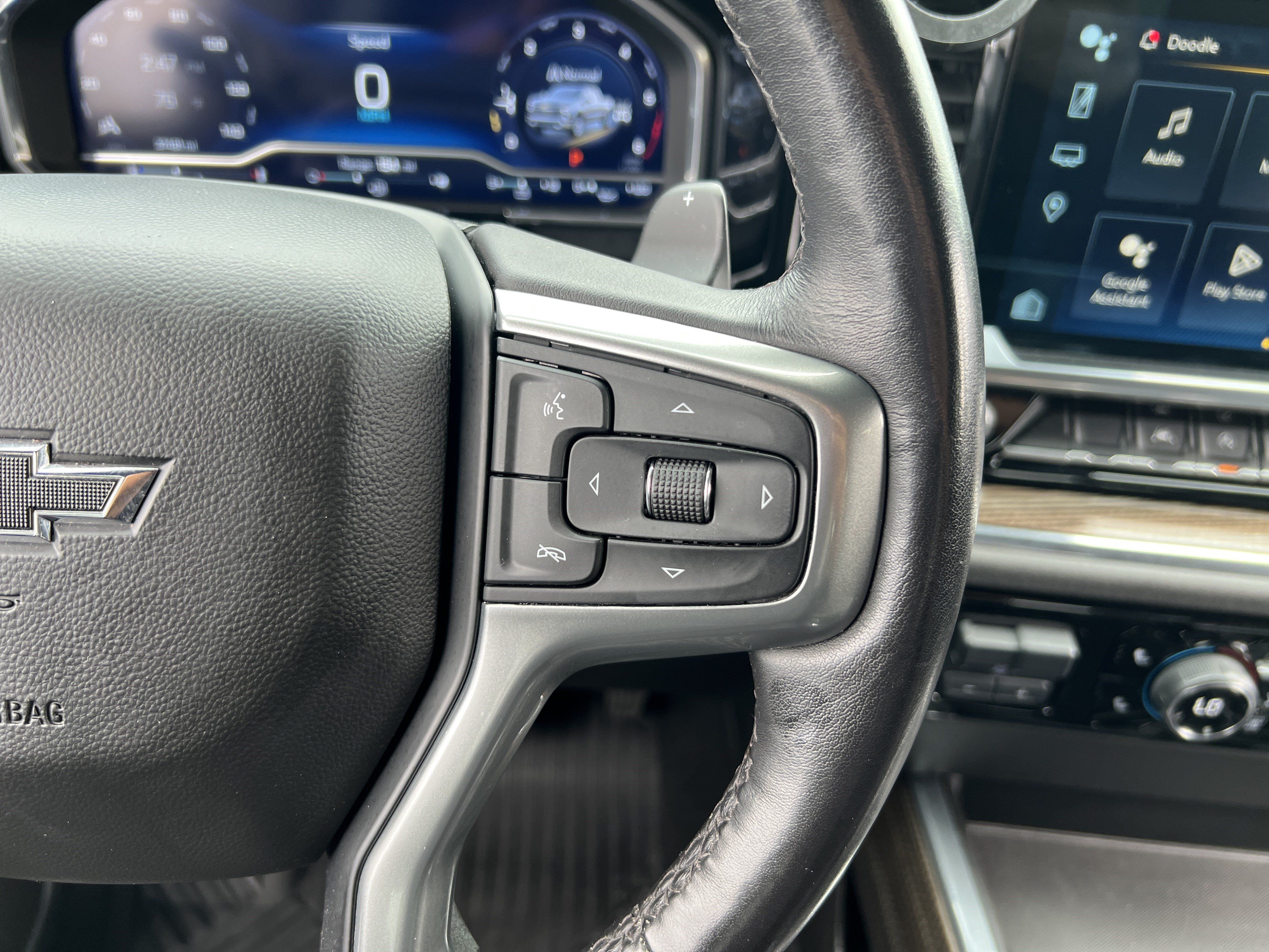 Used 2023 Chevrolet Silverado 1500 RST AWD/4WD image 28