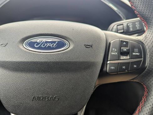 Used 2025 Ford Escape ST-Line Select AWD/4WD image 15