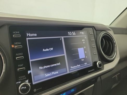 Used 2022 Toyota Tacoma SR5 RWD image 26