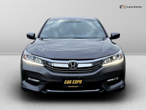 Used 2017 Honda Accord Sport Special Edition image 2