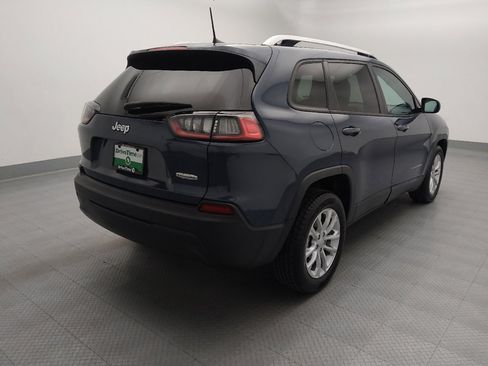 Used 2021 Jeep Cherokee Latitude FWD image 9