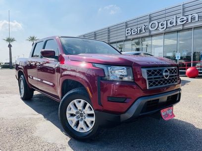 Used 2022 Nissan Frontier SV w/ Technology Package