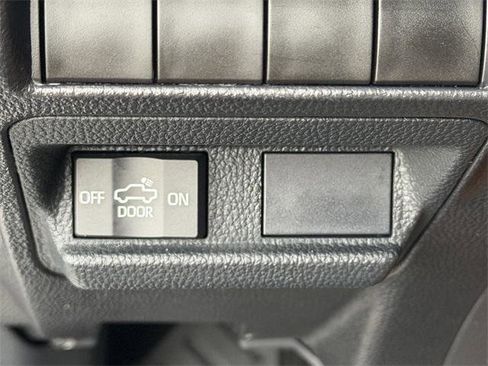 Certified 2025 Toyota Tacoma SR image 19