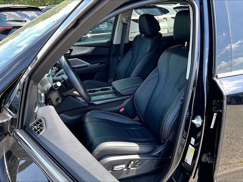 Used 2025 Acura MDX SH-AWD w/ Technology Package image 34