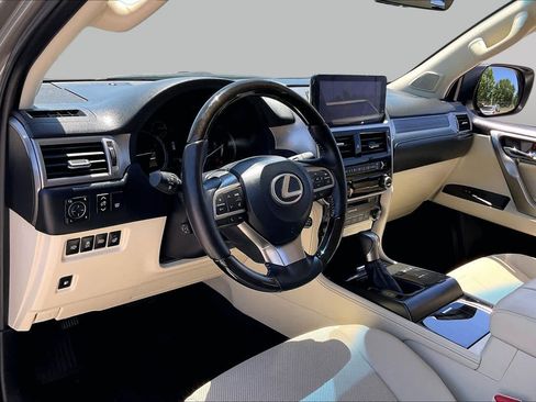 Used 2023 Lexus GX 460 Premium AWD/4WD image 18