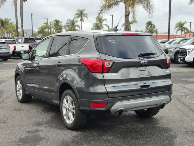 Used 2019 Ford Escape SE FWD image 7