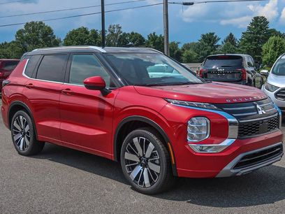 New 2025 Mitsubishi Outlander SEL