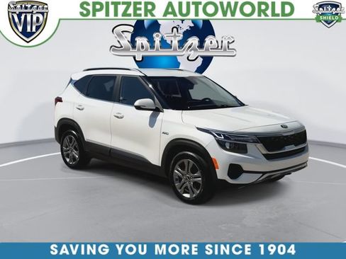 Used 2021 Kia Seltos S AWD/4WD image 2