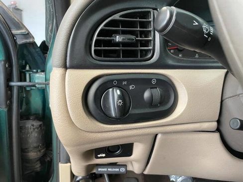 Used 2000 Ford Taurus SE image 33