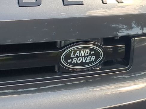 New 2026 Land Rover Defender 110 X-Dynamic SE AWD/4WD image 12