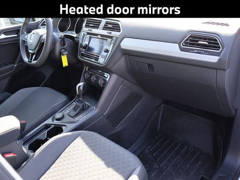 Used 2020 Volkswagen Tiguan S image 11