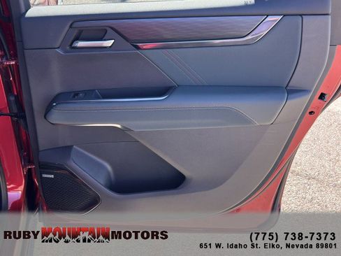 Used 2024 GMC Acadia AT4 w/ Luxury Package AWD/4WD image 24