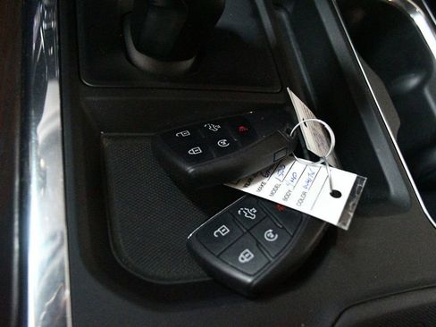 Used 2023 GMC Sierra 1500 SLT w/ SLT Premium Package image 85