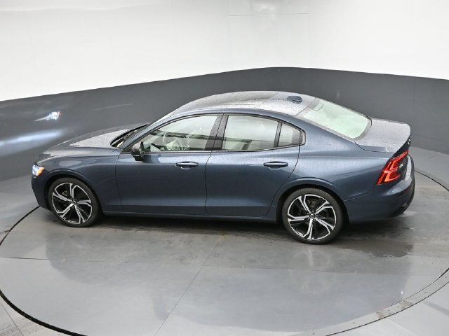 Used 2024 Volvo S60 B5 Ultimate w/ Climate Package AWD/4WD image 20
