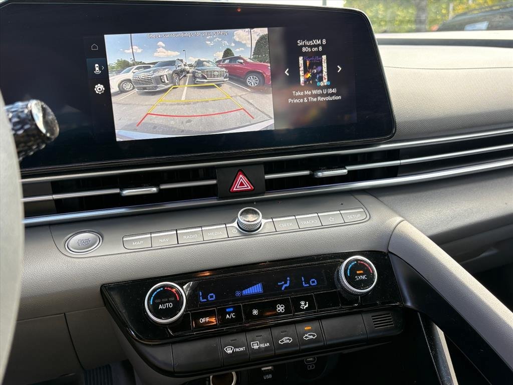 Certified 2024 Hyundai Elantra SEL FWD image 9