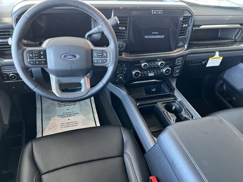 New 2026 Ford F250 Lariat w/ Black Appearance Package image 9