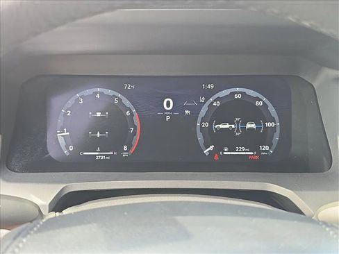 Certified 2024 Toyota Tacoma TRD Off-Road AWD/4WD image 12