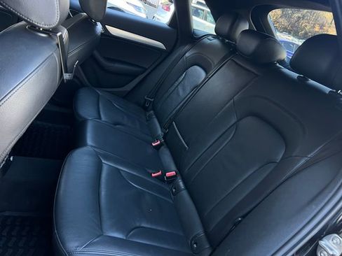 Used 2018 Audi Q3 2.0T Premium w/ Convenience Package image 17