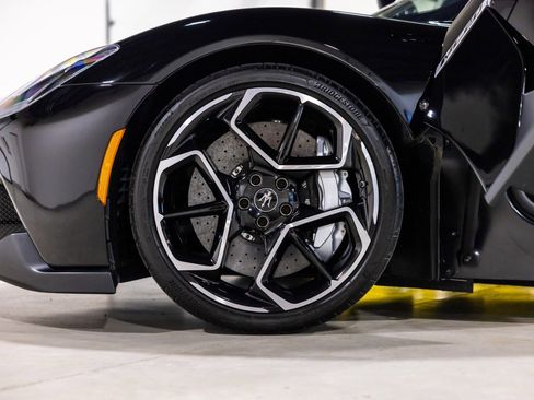 Used 2022 Maserati MC20 Coupe image 20